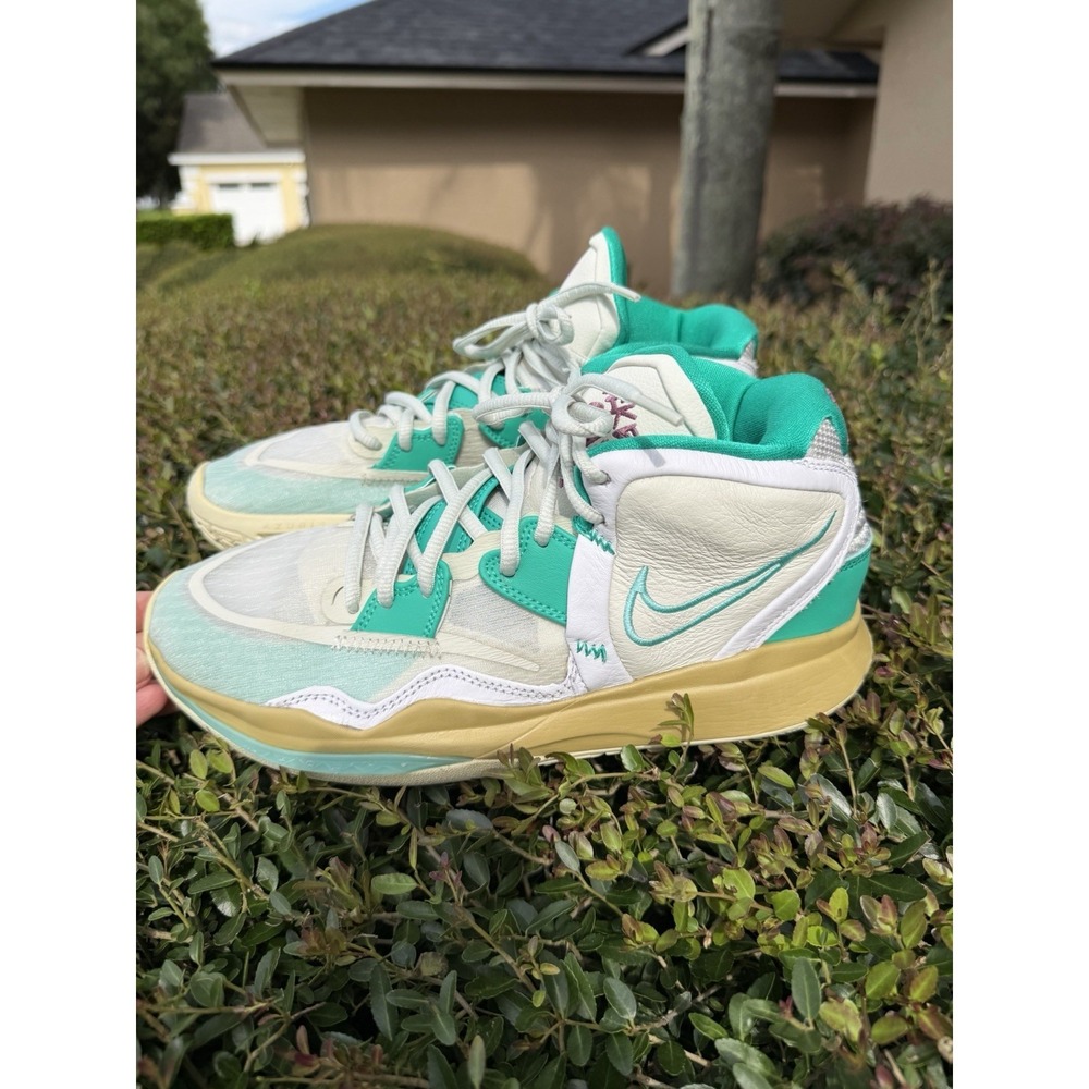 Sue Bird x Nike Kyrie Infinity Golden Tribute "Keep‎ Sue Fresh" Basketball Sz 8